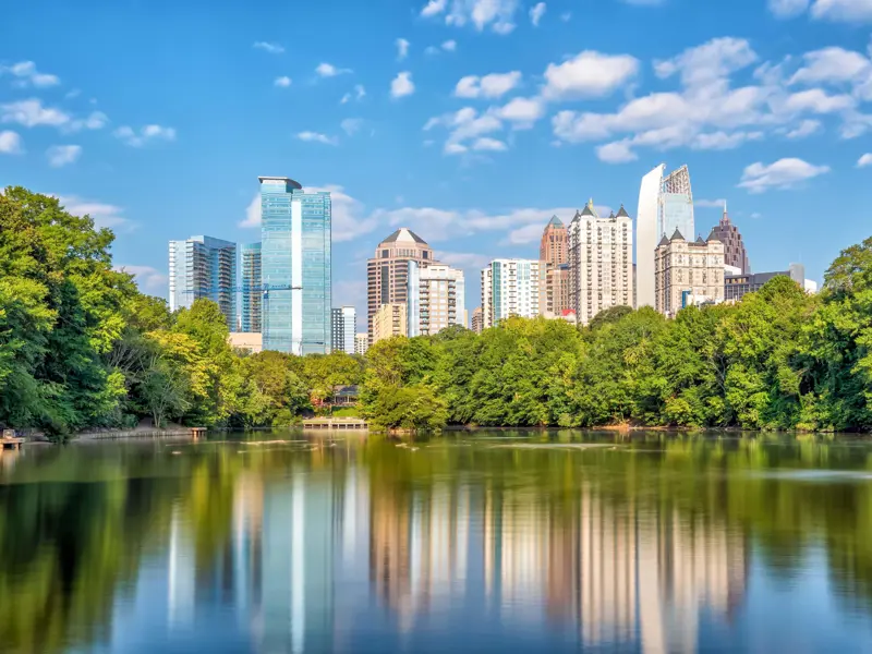 Atlanta skyline - find single family homes for rent in Atlanta GA with local rental properties available